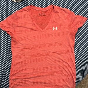 WOMENS Under Armour size medium